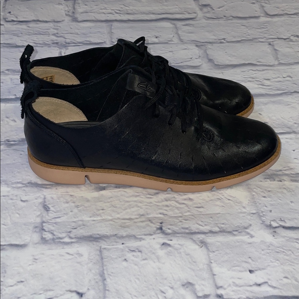 Clarks Tri Etch Sneaker Black Leather Size 7.5